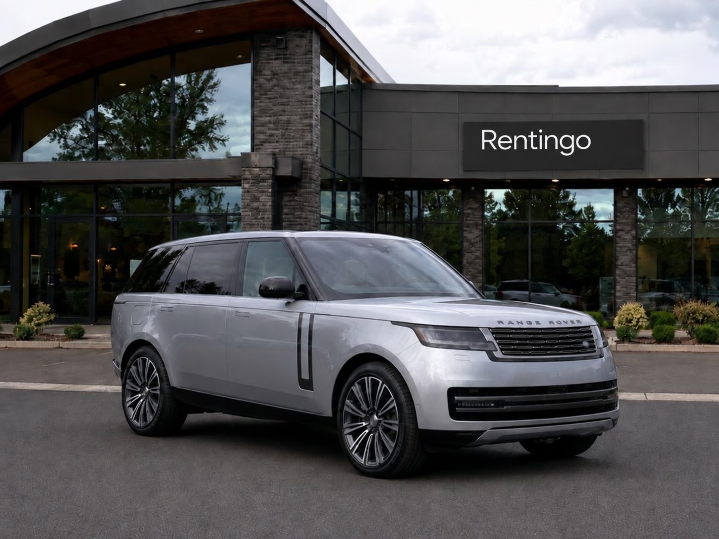 Range Rover LWB — Exterior